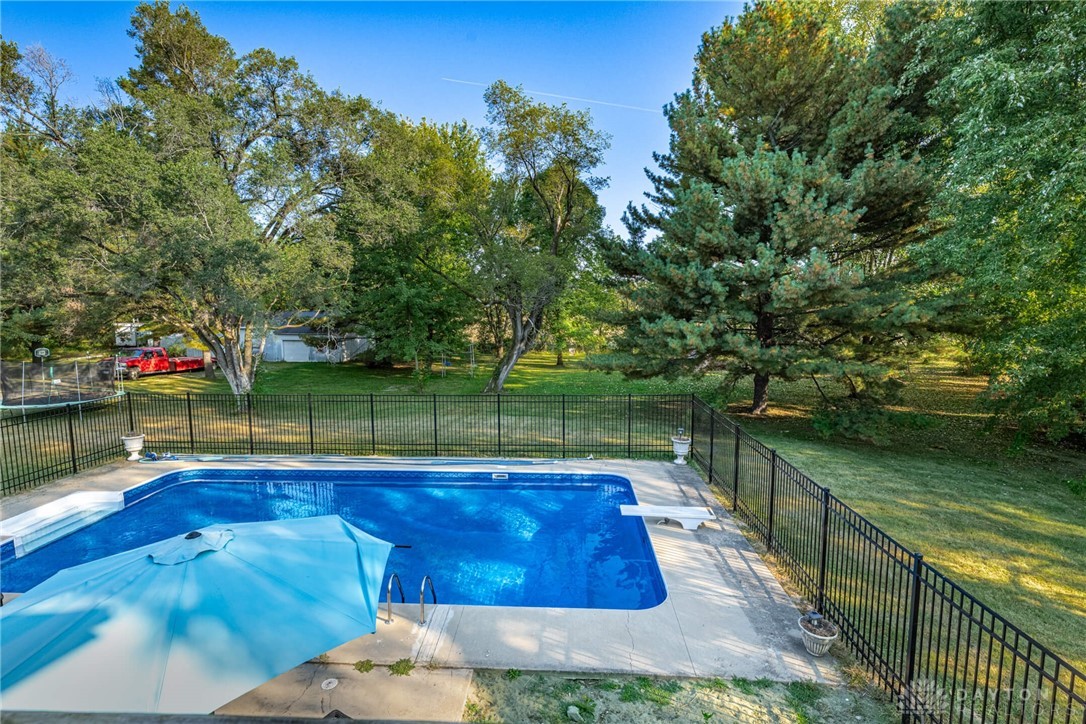 8375 North Montgomery County Line Road Englewood, OH 45322 - Photo 27 of 42 Gallery Image 27