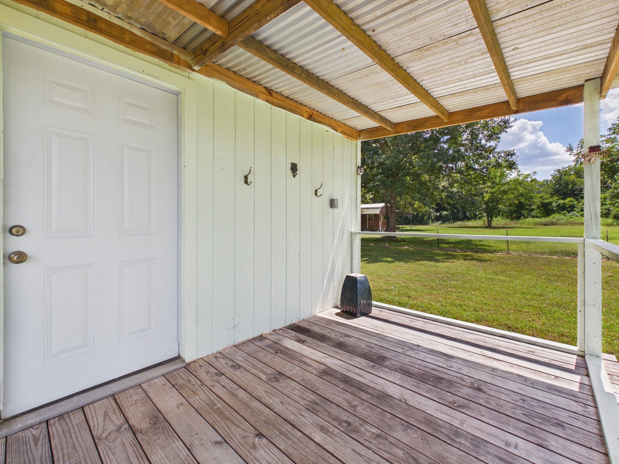 Front porch!