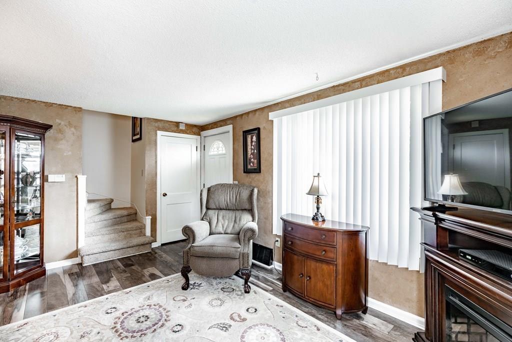 20 Bernard Street Springfield, MA 01109 - Photo 10 of 31 Gallery Image 10