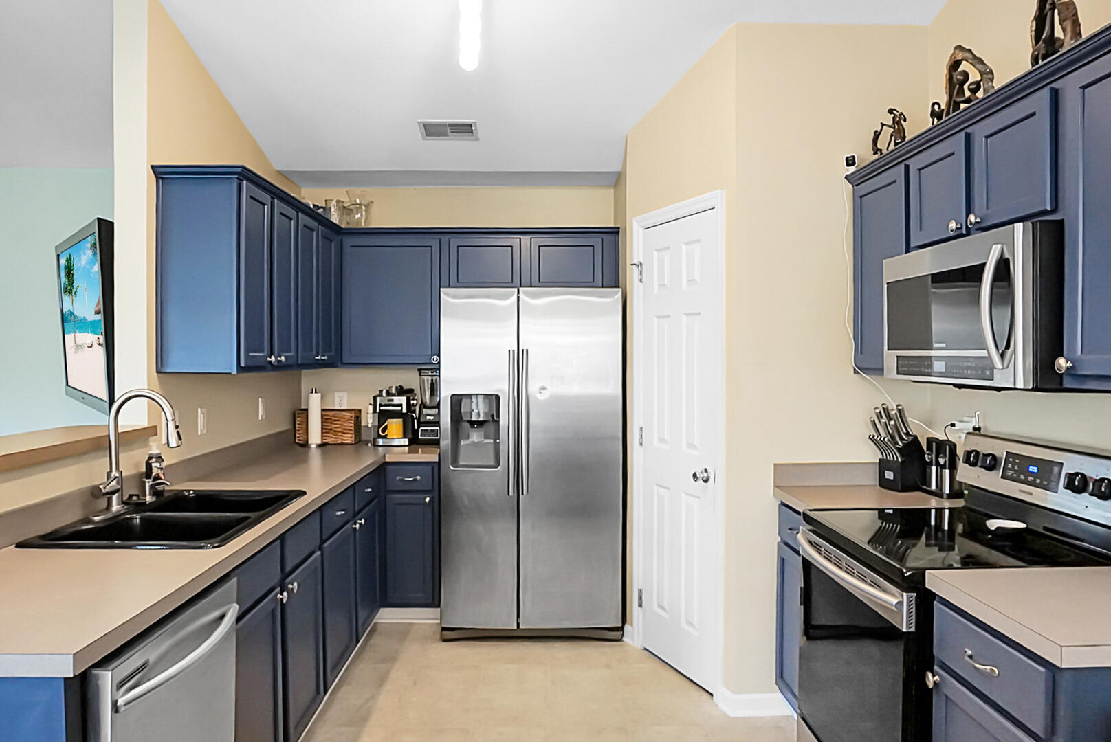 129 Mockernut Drive Ladson, SC 29456 - Photo 25 of 52 DSC01447