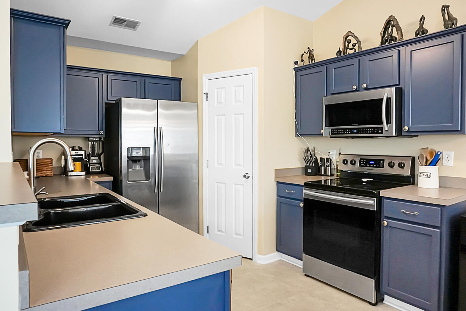 129 Mockernut Drive Ladson, SC 29456 - Photo 27 of 52 DSC01453