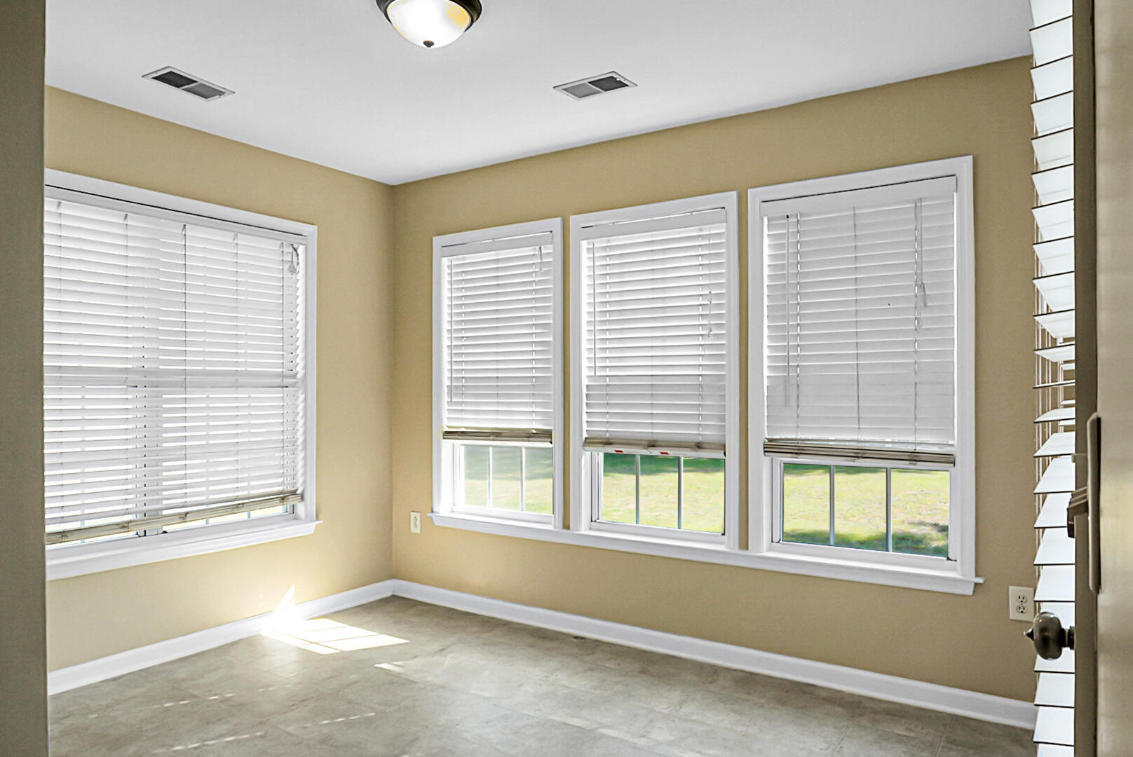 129 Mockernut Drive Ladson, SC 29456 - Photo 30 of 52 DSC01462