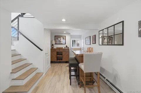 $899,000 | 241 West 18th Street, Deer Park, NY 11729