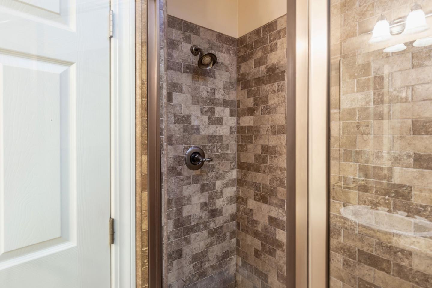 741 Riverside Road Hollister, CA 95023 - Photo 17 of 38 Gallery Image 17