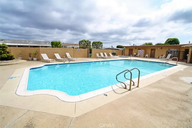 $199,000 | 314 Magpie Lane, Fountain Valley, CA 92708