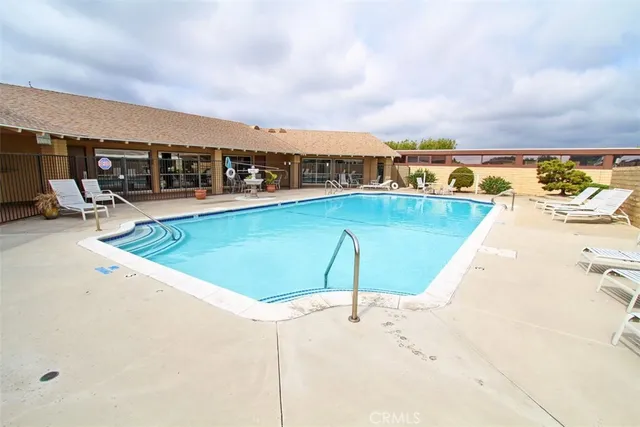 $199,000 | 314 Magpie Lane, Fountain Valley, CA 92708