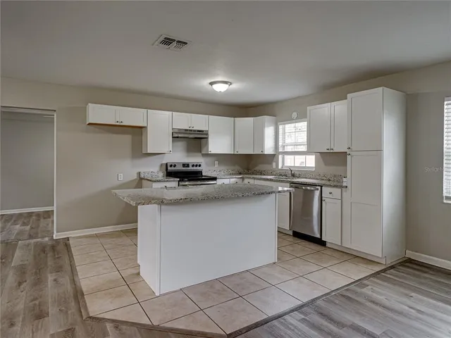 $1,700 | 5017 Lewellyn Road, Lakeland, FL 33810