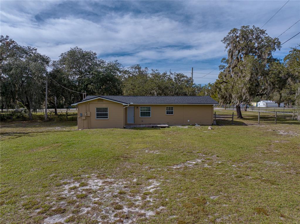 5017 Lewellyn Road Lakeland, FL 33810 - Photo 34 of 51