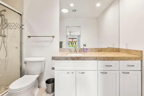 $411,900 | 130 Willow Lake Drive, Palm Desert, CA 92260
