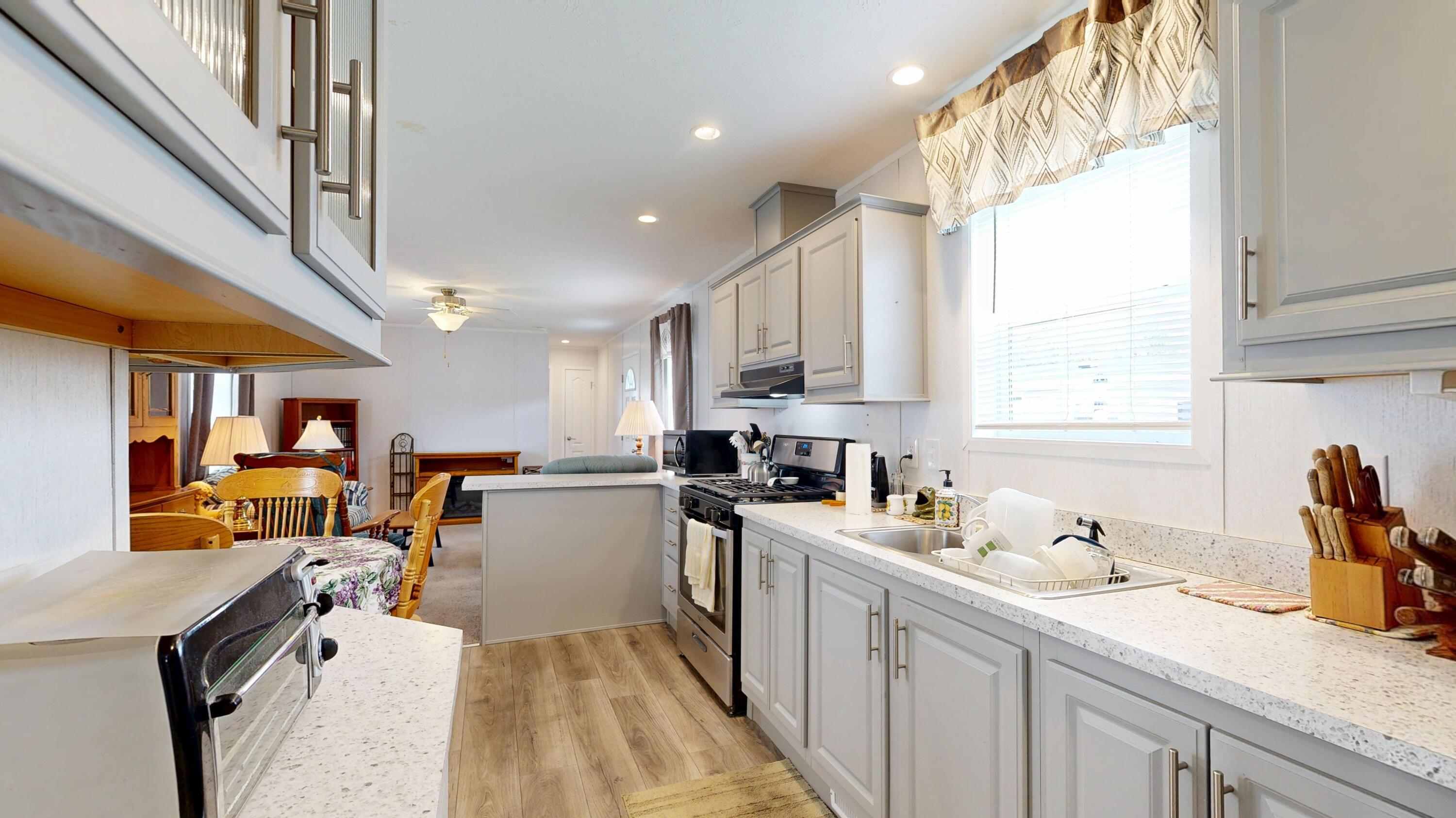 4 Sheldon Place Lewiston, ME 04240 - Photo 14 of 31 Kitchen