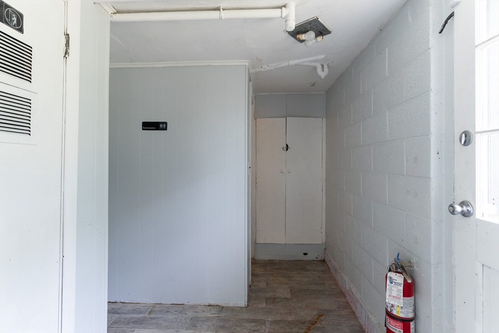 150 Framingham Road Southborough, MA 01772 - Photo 28 of 35