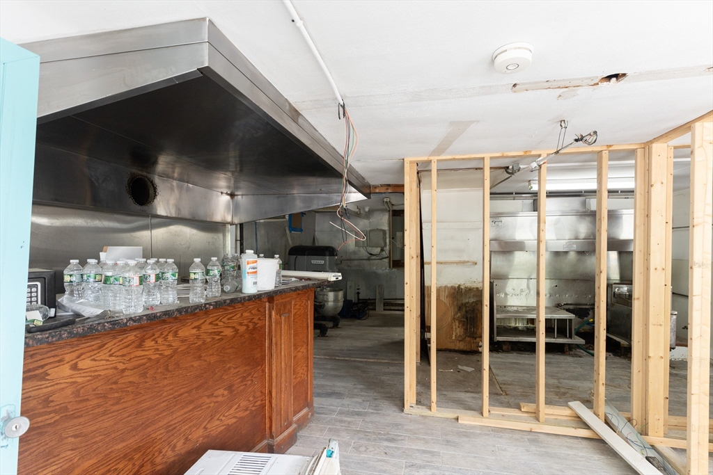 150 Framingham Road Southborough, MA 01772 - Photo 31 of 35