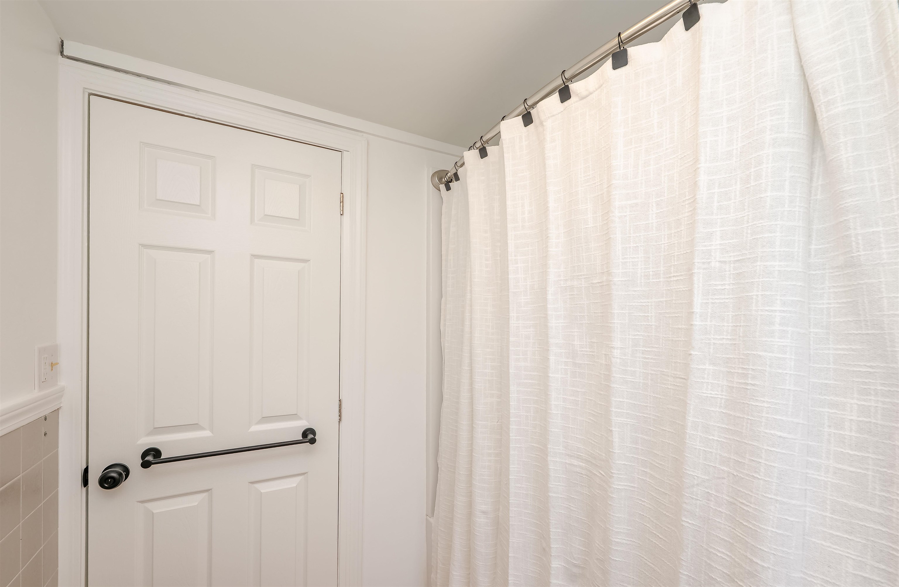 36 Court Street Dover, NH 03820 - Photo 19 of 38