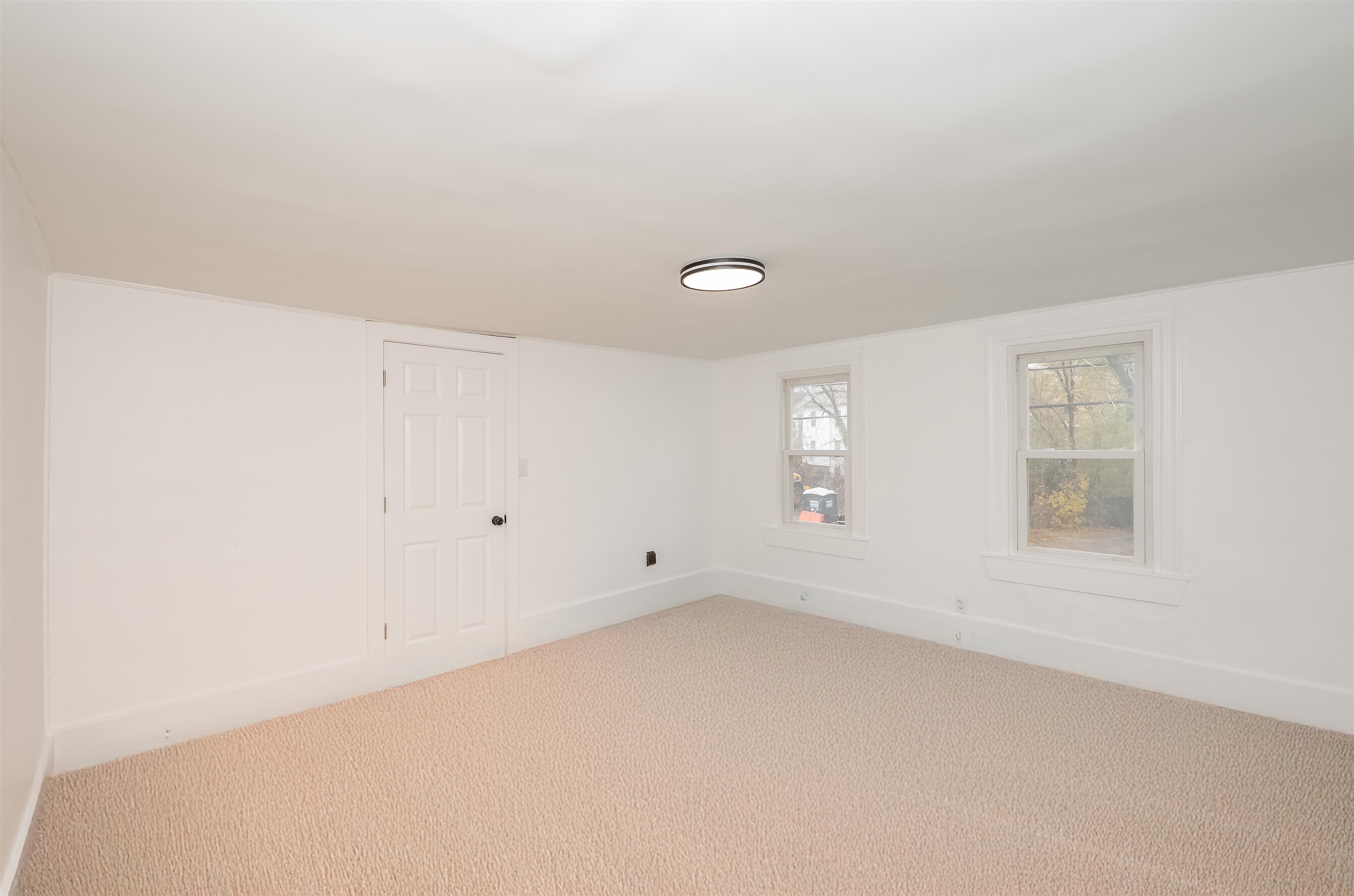 36 Court Street Dover, NH 03820 - Photo 26 of 38