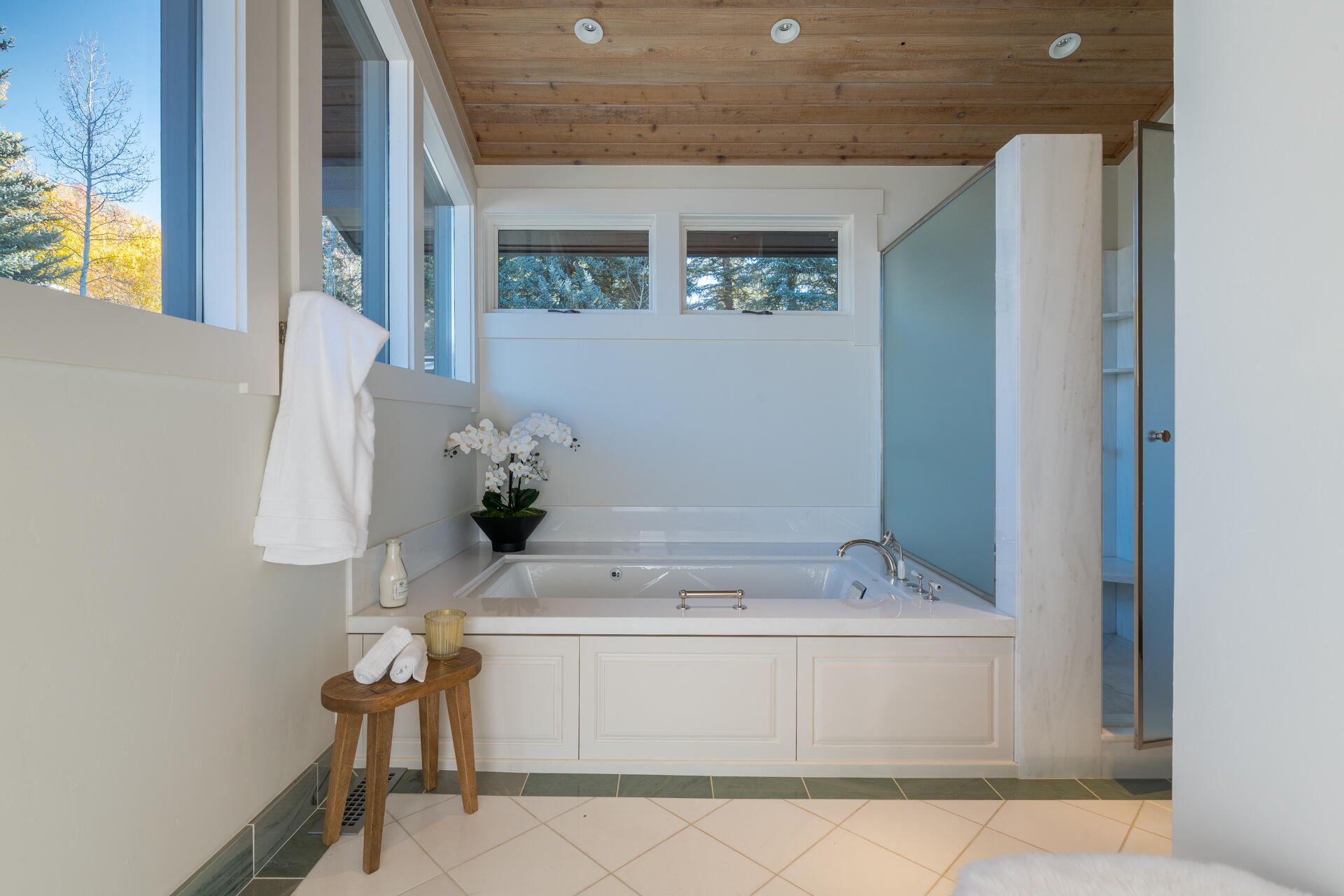 104 Fairway Road Sun Valley, ID 83353 - Photo 12 of 33 _TTP5978