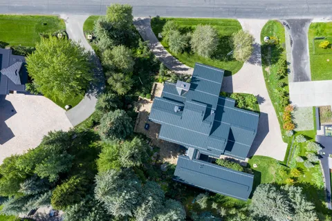 $7,950,000 | 104 Fairway Road, Sun Valley, ID 83353