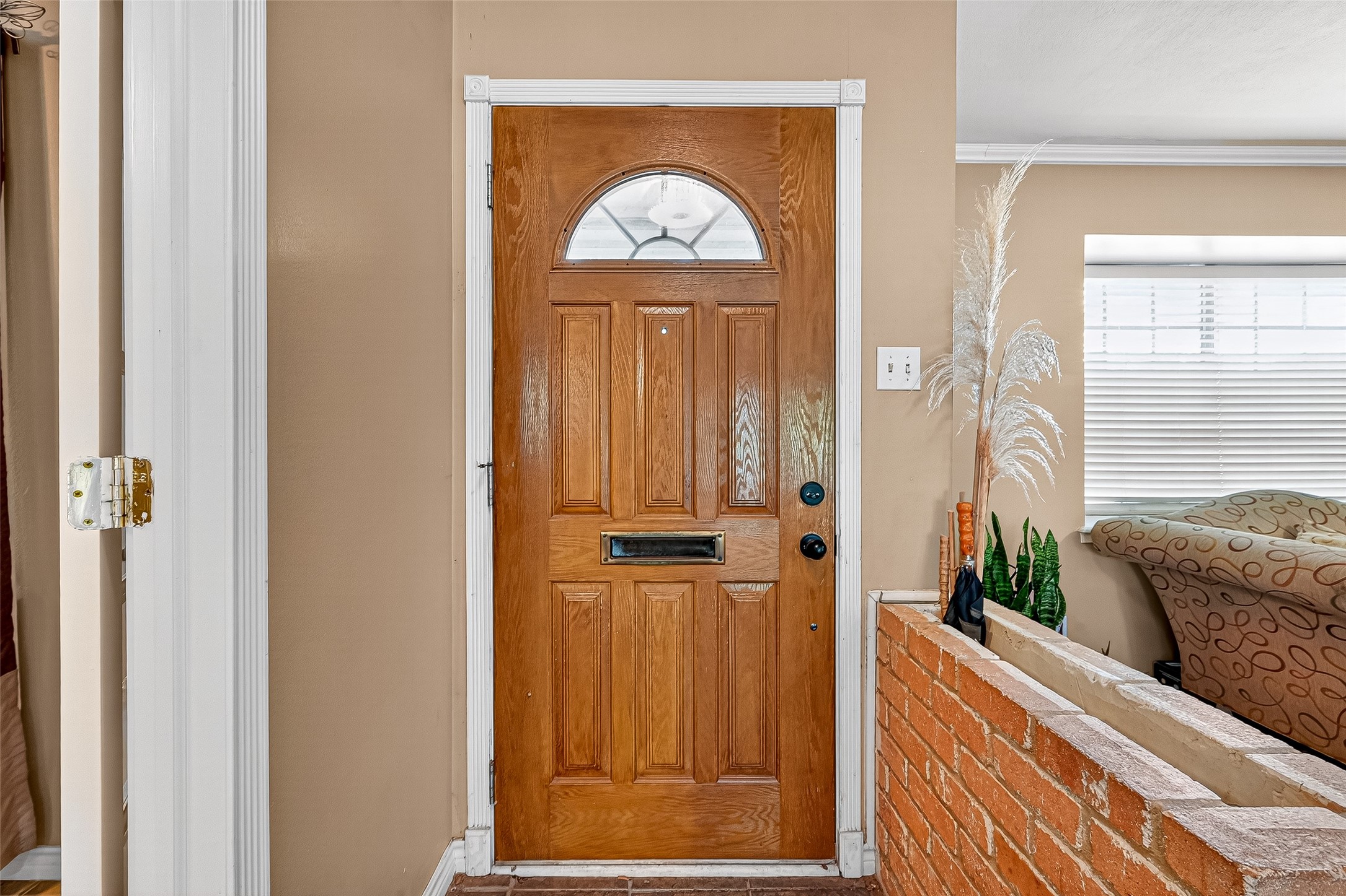 10302 Ivyridge Road Houston, TX 77043 - Photo 7 of 47