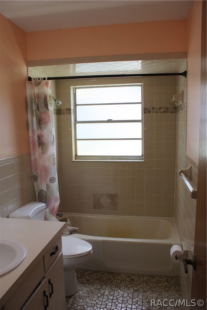 1016 Carnegie Drive Inverness, FL 34450 - Photo 4 of 42