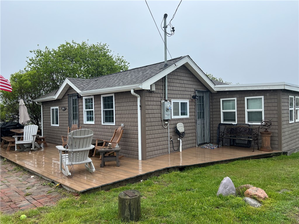 271 Great Island Road Narragansett, RI 02882 - Photo 3 of 36
