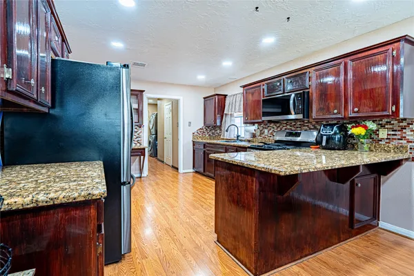 $284,900 | 3403 Berry Grove Drive, Spring, TX 77388