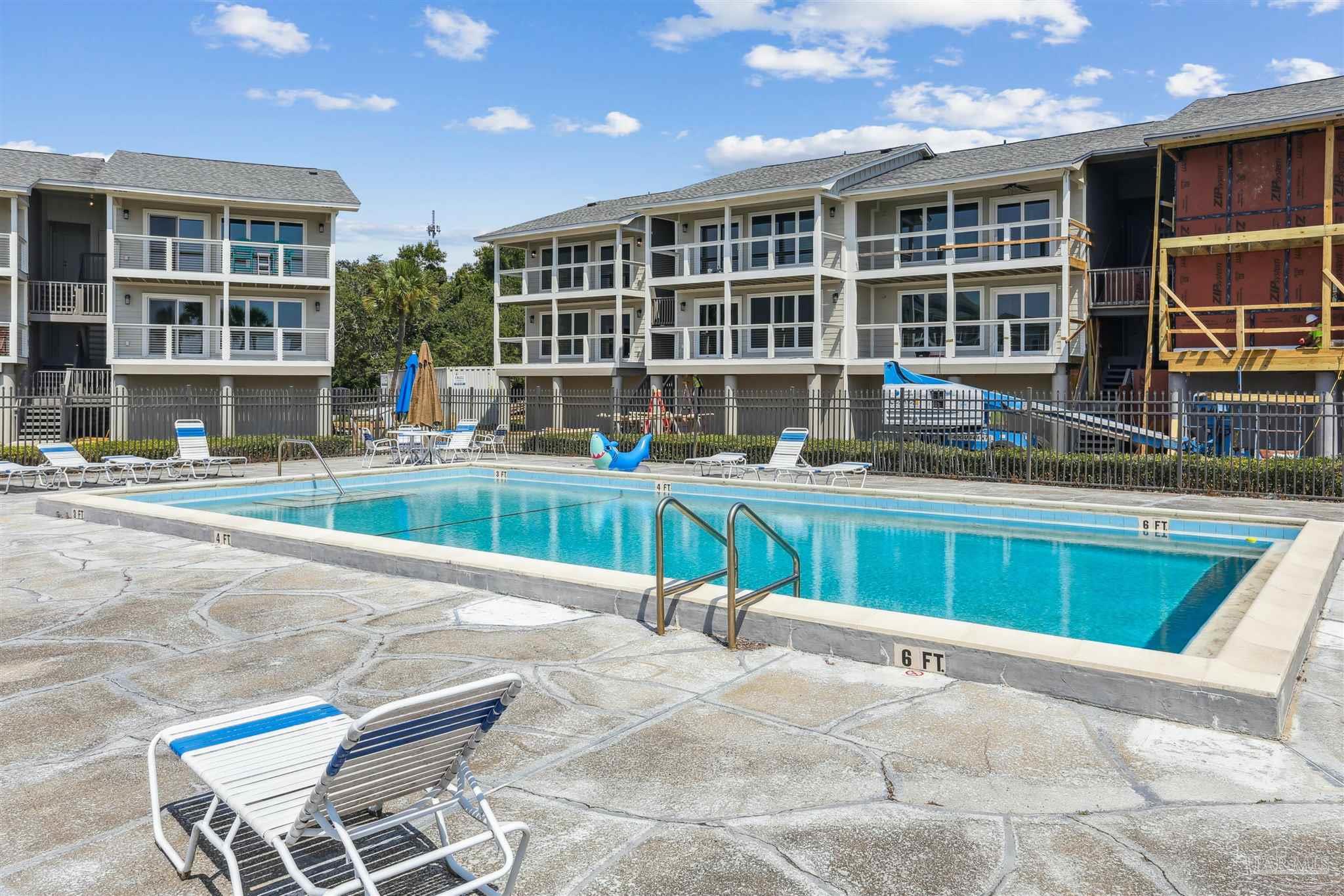 200 Pensacola Beach Road, Unit E4 Gulf Breeze, FL 32561 - Photo 29 of 43