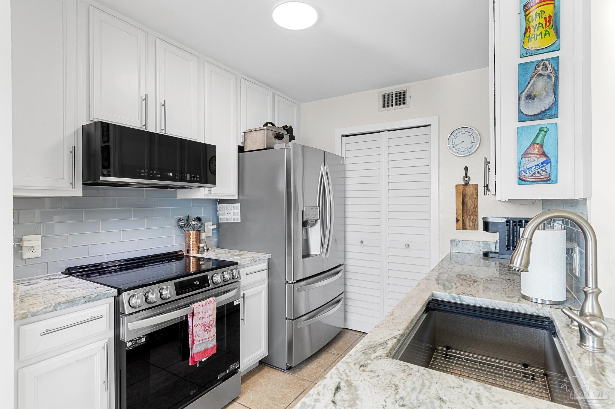 200 Pensacola Beach Road, Unit E4 Gulf Breeze, FL 32561 - Photo 10 of 43