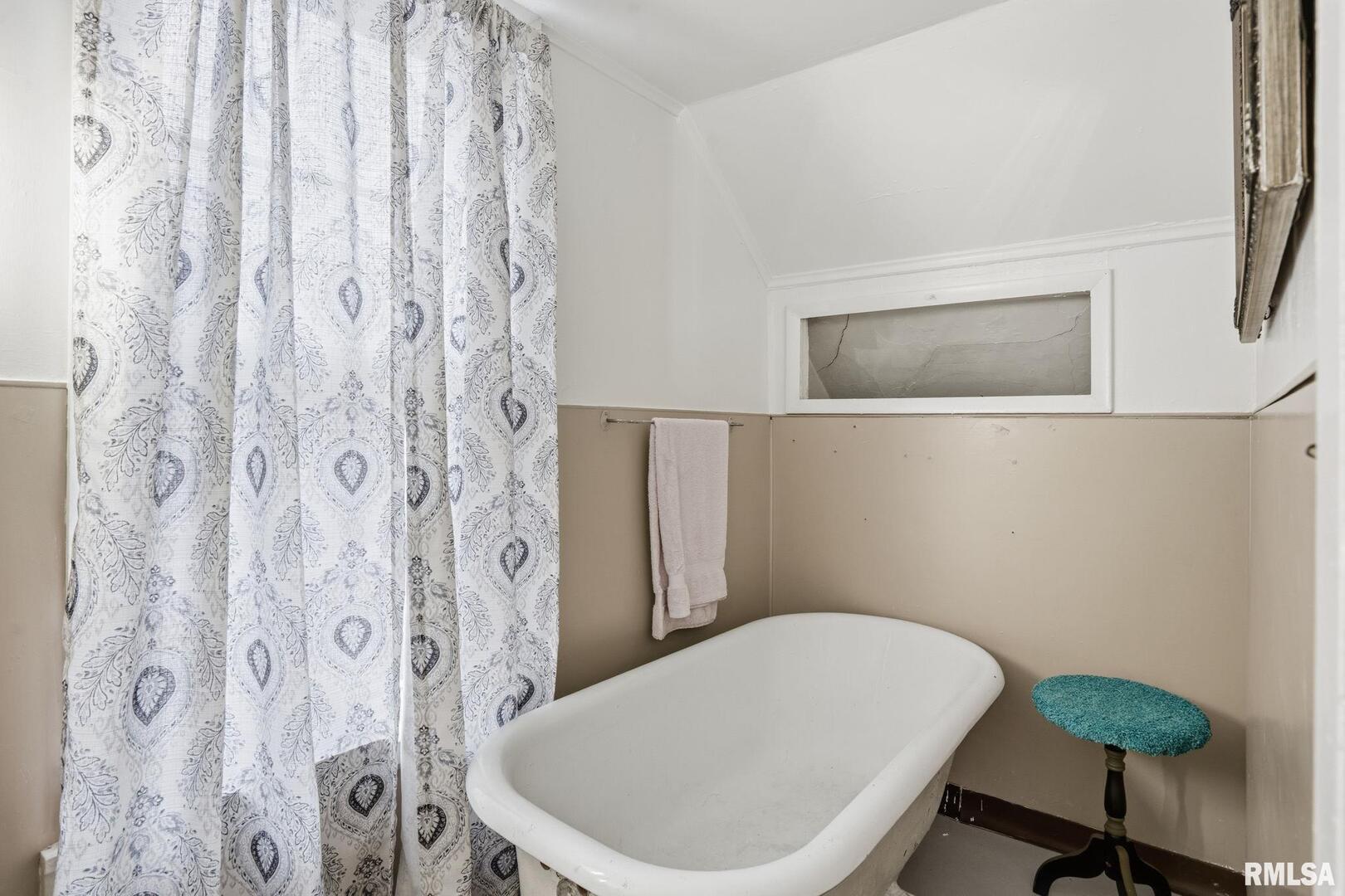 903 17th Street Rock Island, IL 61201 - Photo 21 of 24