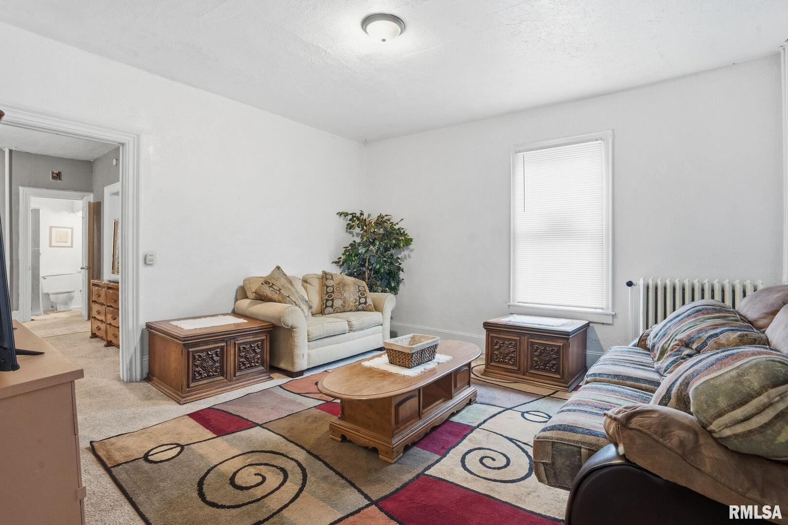 903 17th Street Rock Island, IL 61201 - Photo 6 of 24