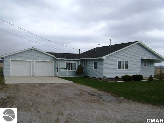 1270 West Laporte Road Wheeler, MI 48662 - Photo 1 of 11 1769243.JPG