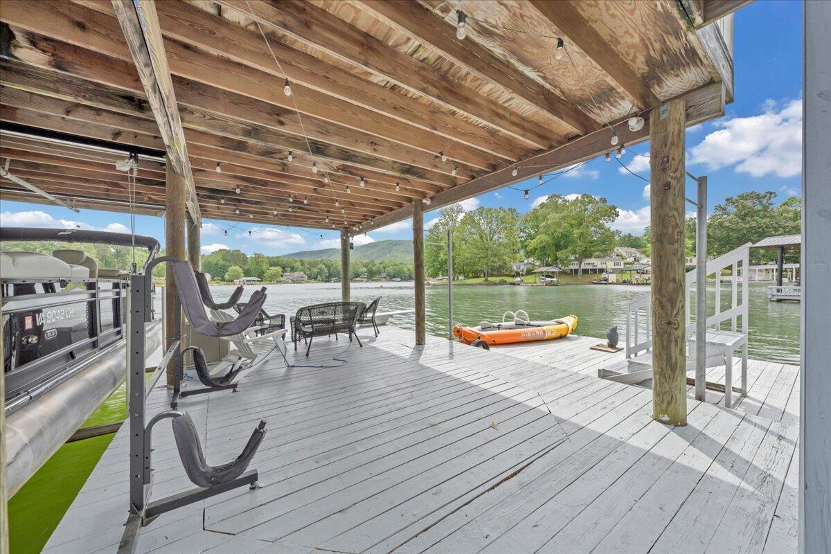 244 Cove Road Penhook, VA 24137 - Photo 57 of 88 057-MIB00263