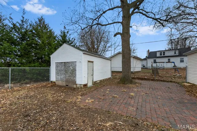 $175,000 | 52 Linn Drive, Ste. Genevieve, MO 63670