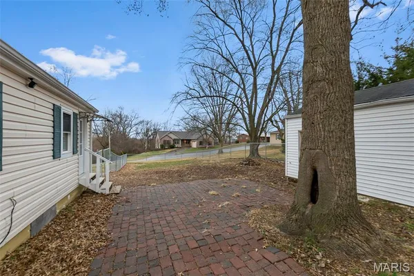 $169,900 | 52 Linn Drive, Ste. Genevieve, MO 63670