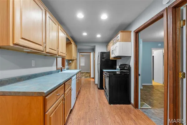 $169,900 | 52 Linn Drive, Ste. Genevieve, MO 63670