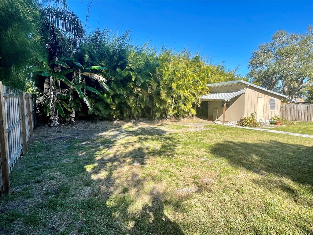 2043 Cordes Street Osprey, FL 34229 - Photo 29 of 35 a view of swimming pool with an outdoor space