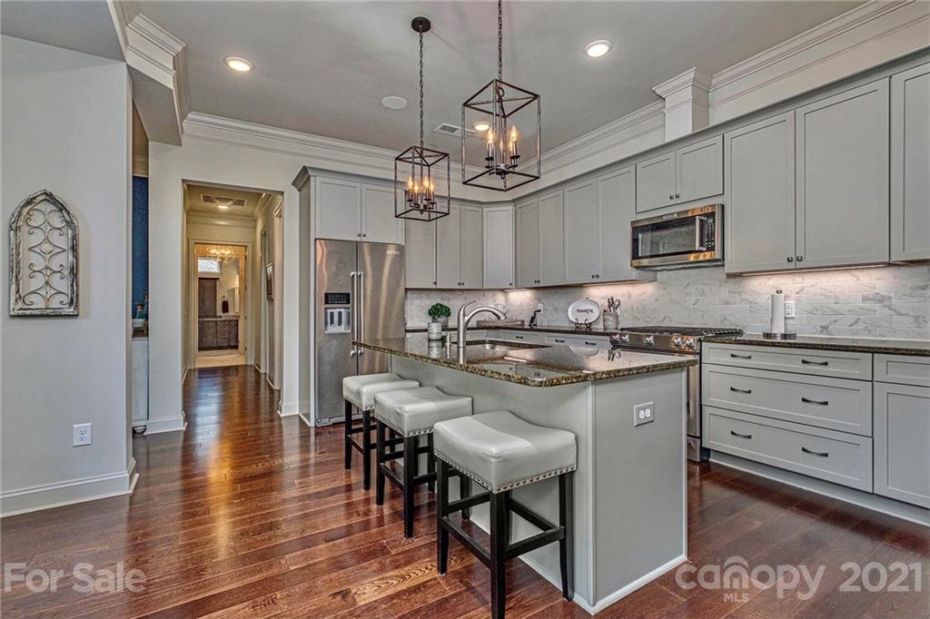 2022 Laney Pond Road Matthews, NC 28104 - Photo 11 of 27 Gallery Image 11