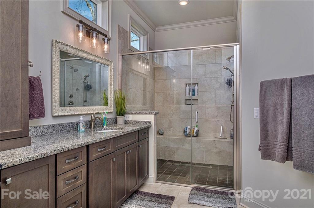 2022 Laney Pond Road Matthews, NC 28104 - Photo 22 of 27 Gallery Image 22