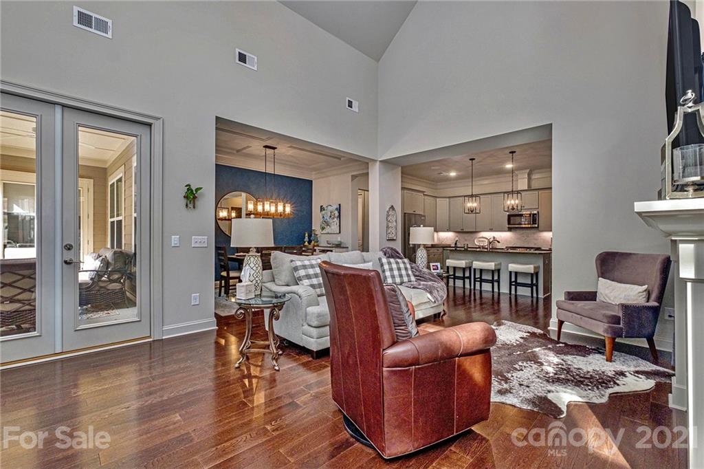 2022 Laney Pond Road Matthews, NC 28104 - Photo 5 of 27 Gallery Image 5
