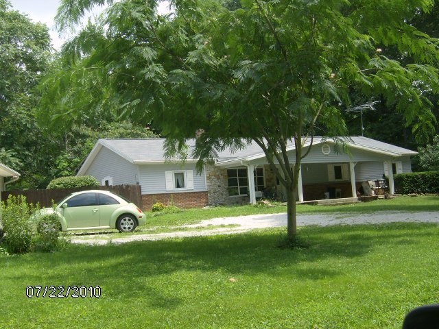 2415 South Cataract Road Spencer, IN 47460 - Photo 2 of 25 Gallery Image 2