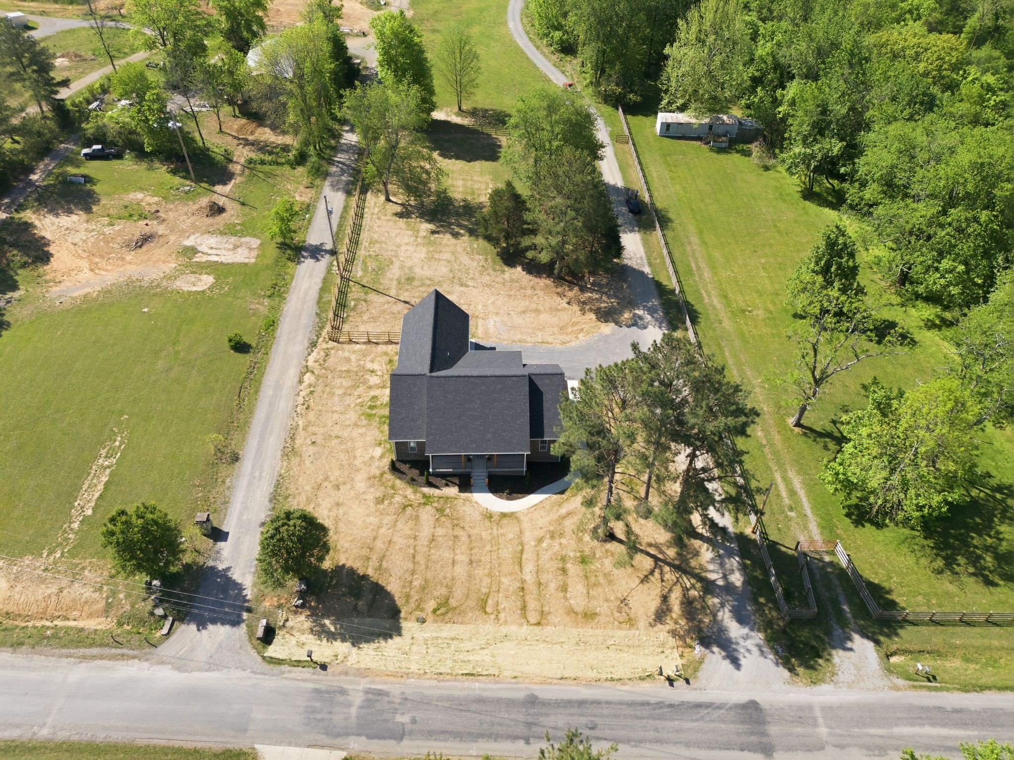 8347 Horseshoe Road Cottontown, TN 37048 - Photo 12 of 67