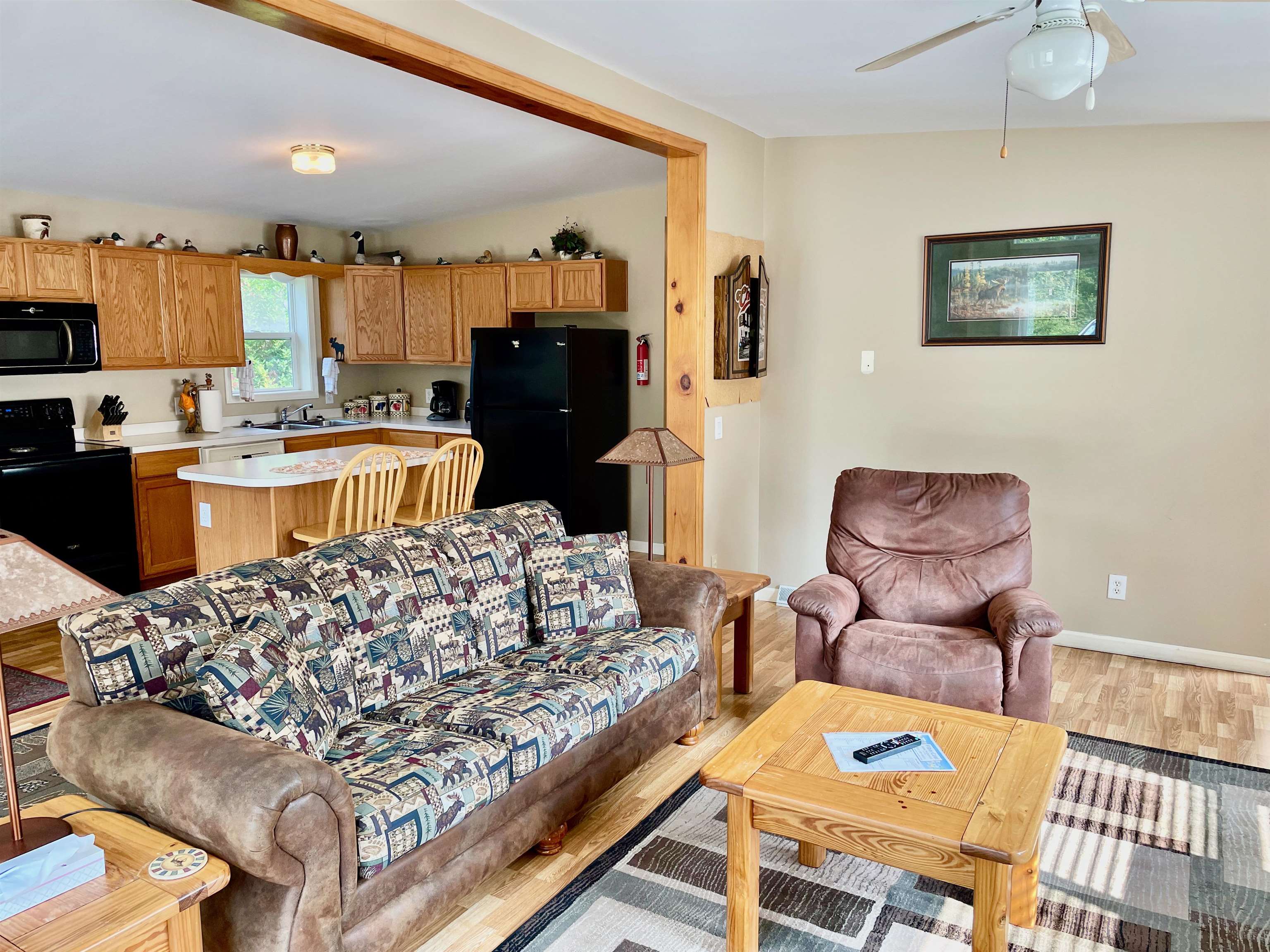 408 Beach Road Pittsburg, NH 03592 - Photo 15 of 38