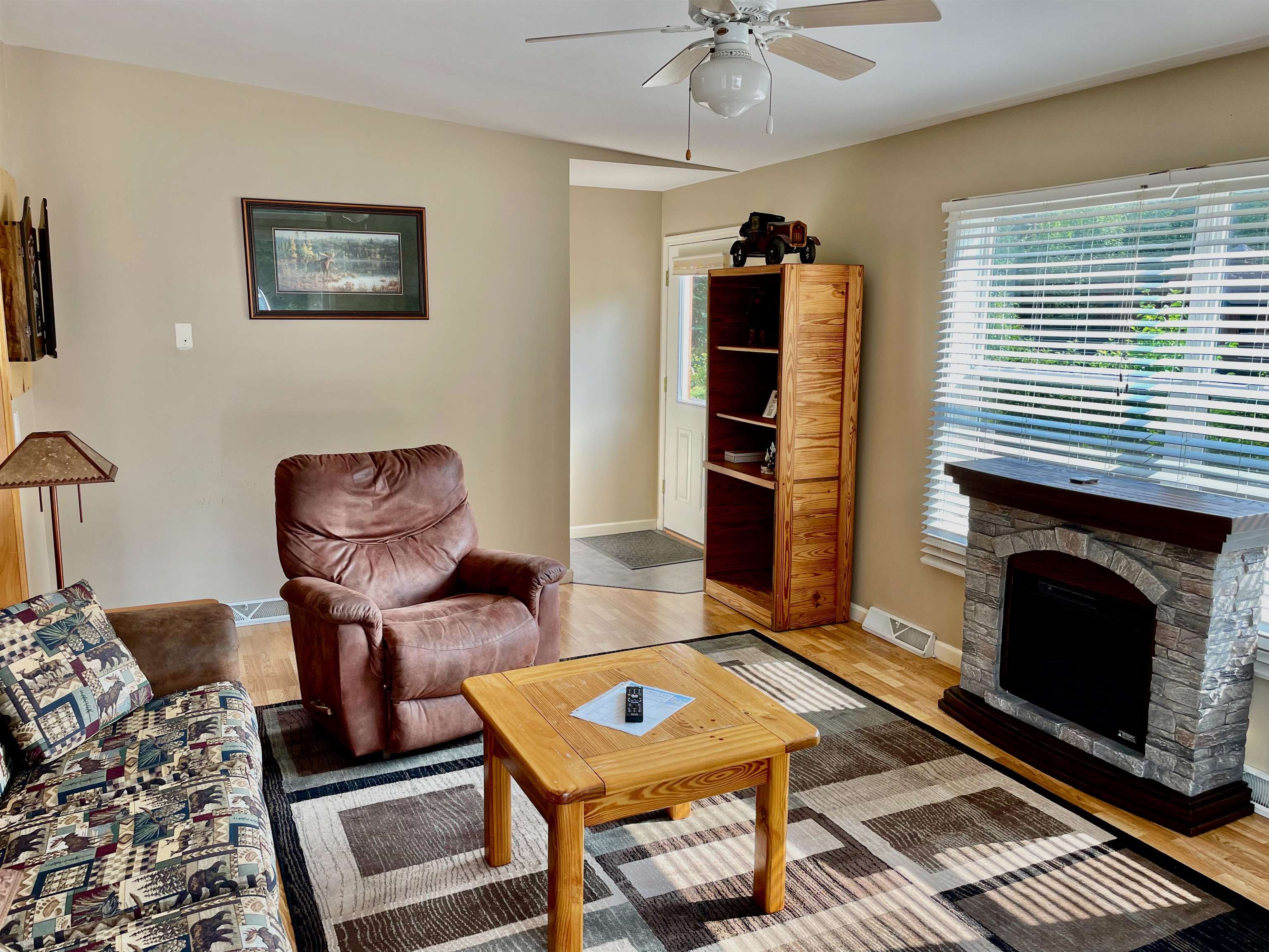 408 Beach Road Pittsburg, NH 03592 - Photo 18 of 38