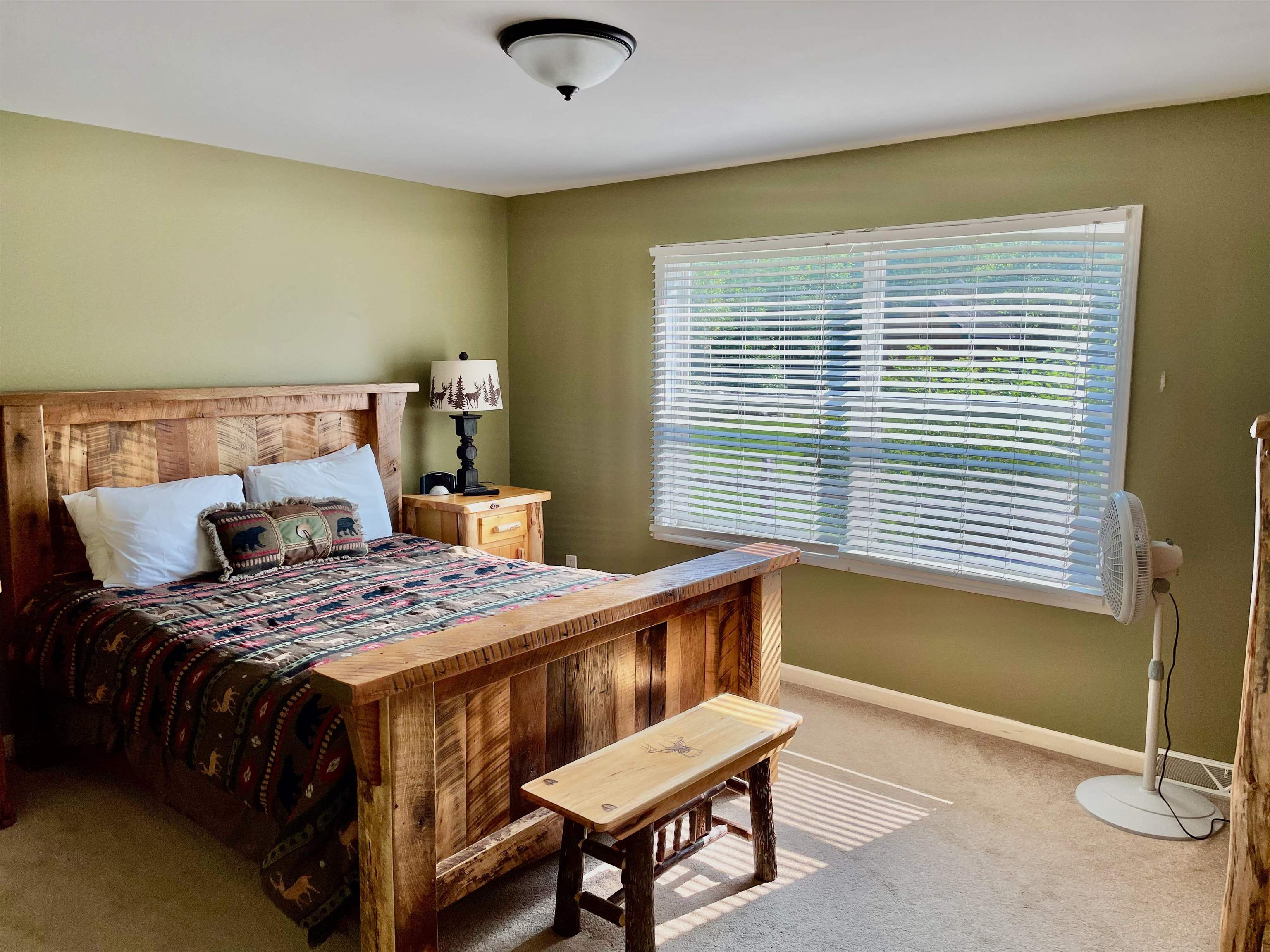 408 Beach Road Pittsburg, NH 03592 - Photo 22 of 38