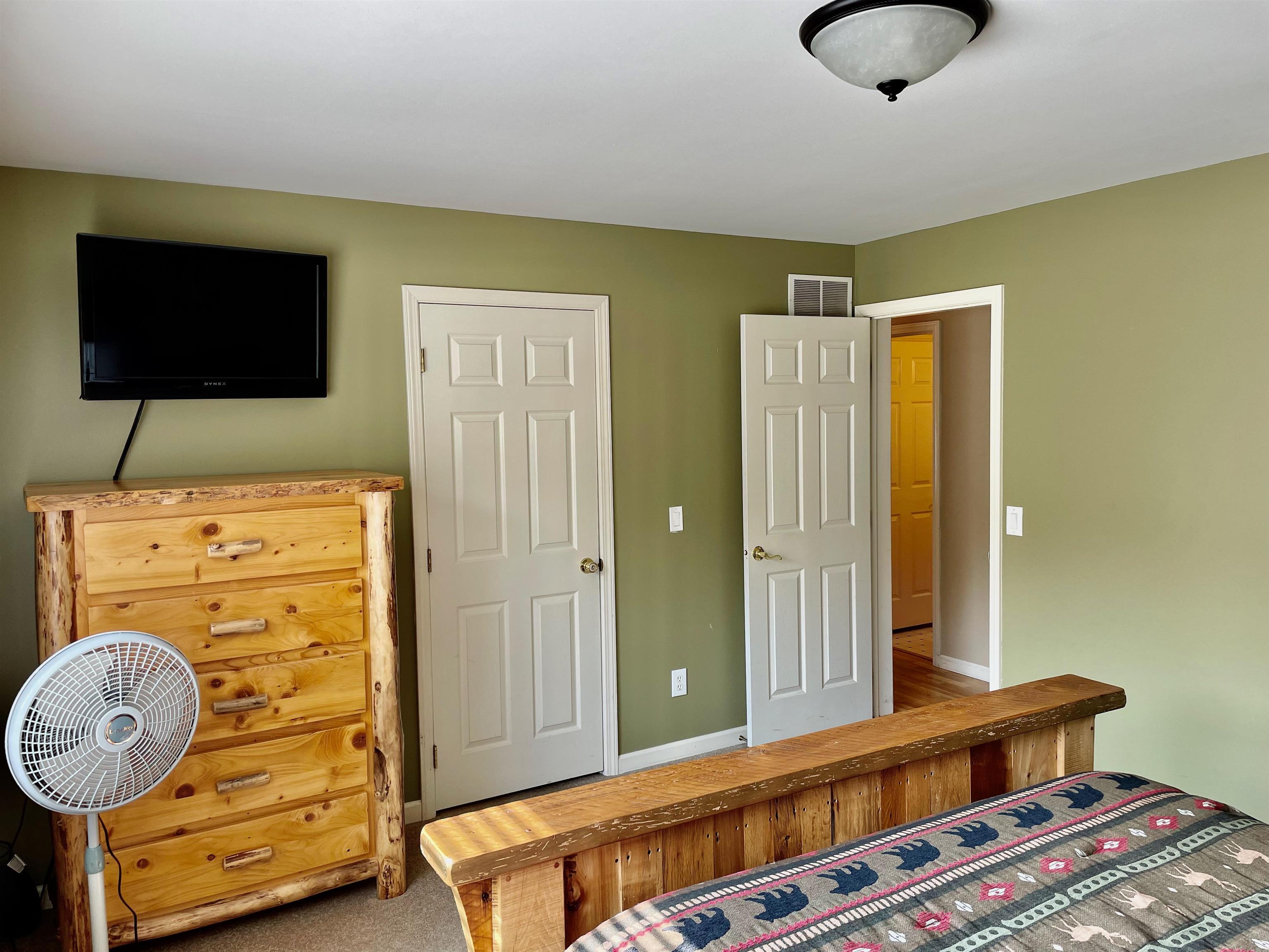 408 Beach Road Pittsburg, NH 03592 - Photo 24 of 38