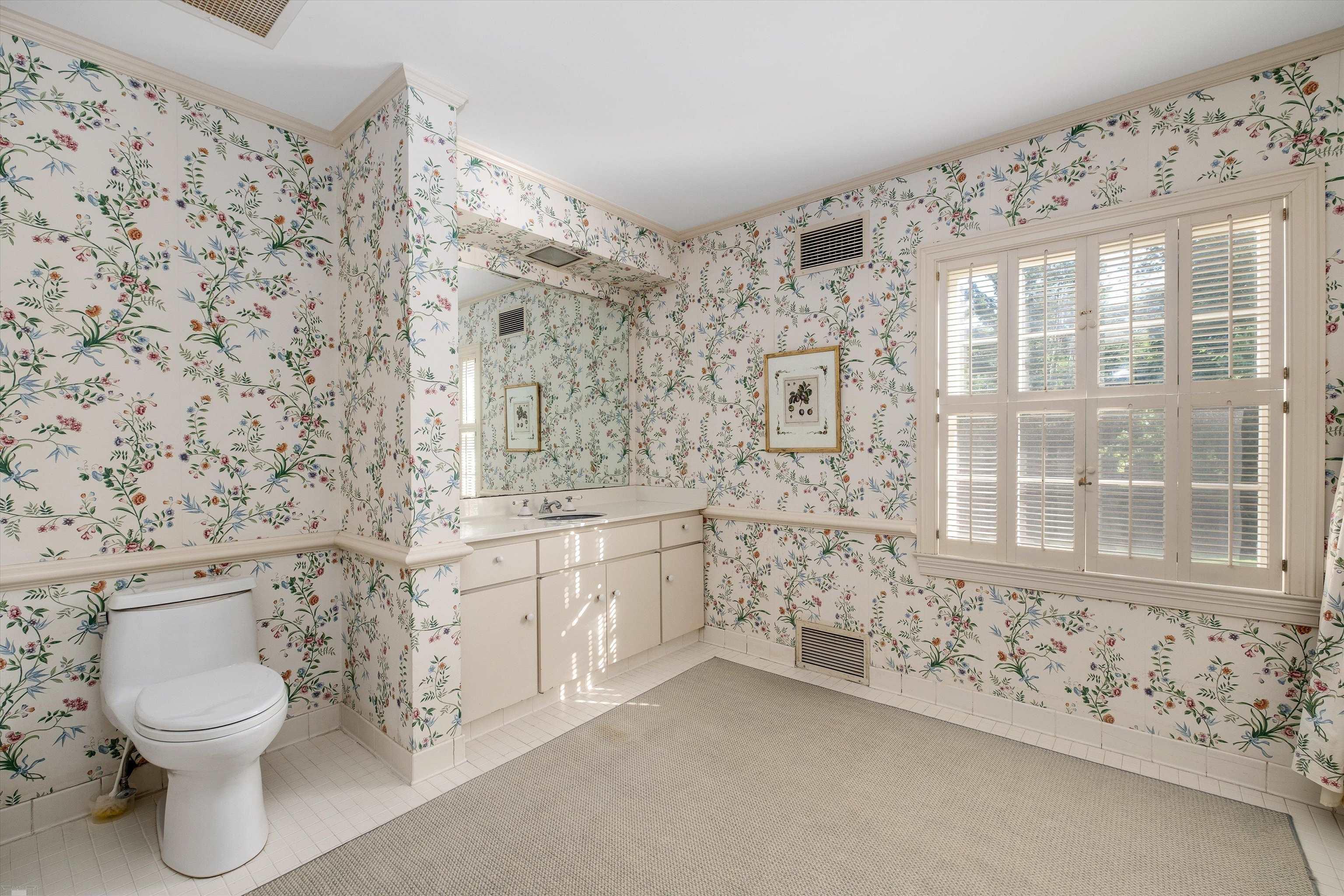 382 Provencal Road Grosse Pointe Farms, MI 48236 - Photo 45 of 95