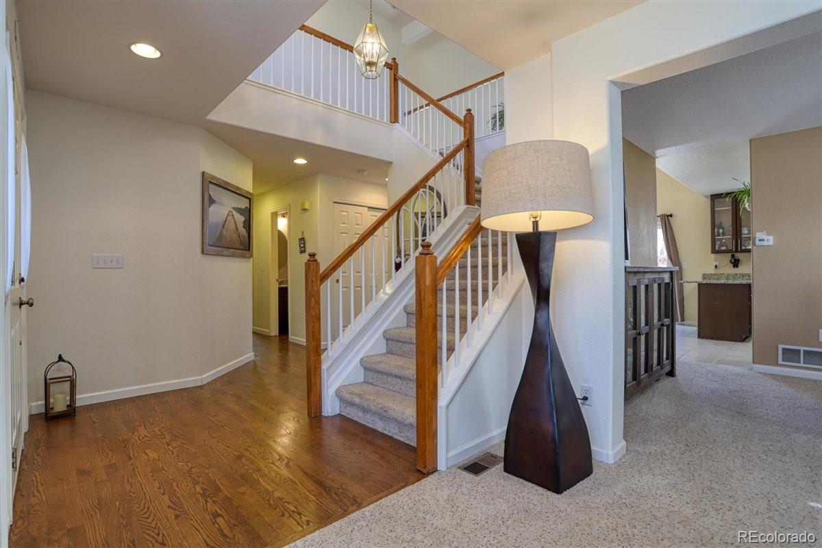 9969 Silver Maple Road Highlands Ranch, CO 80129 - Photo 4 of 40 Gallery Image 4