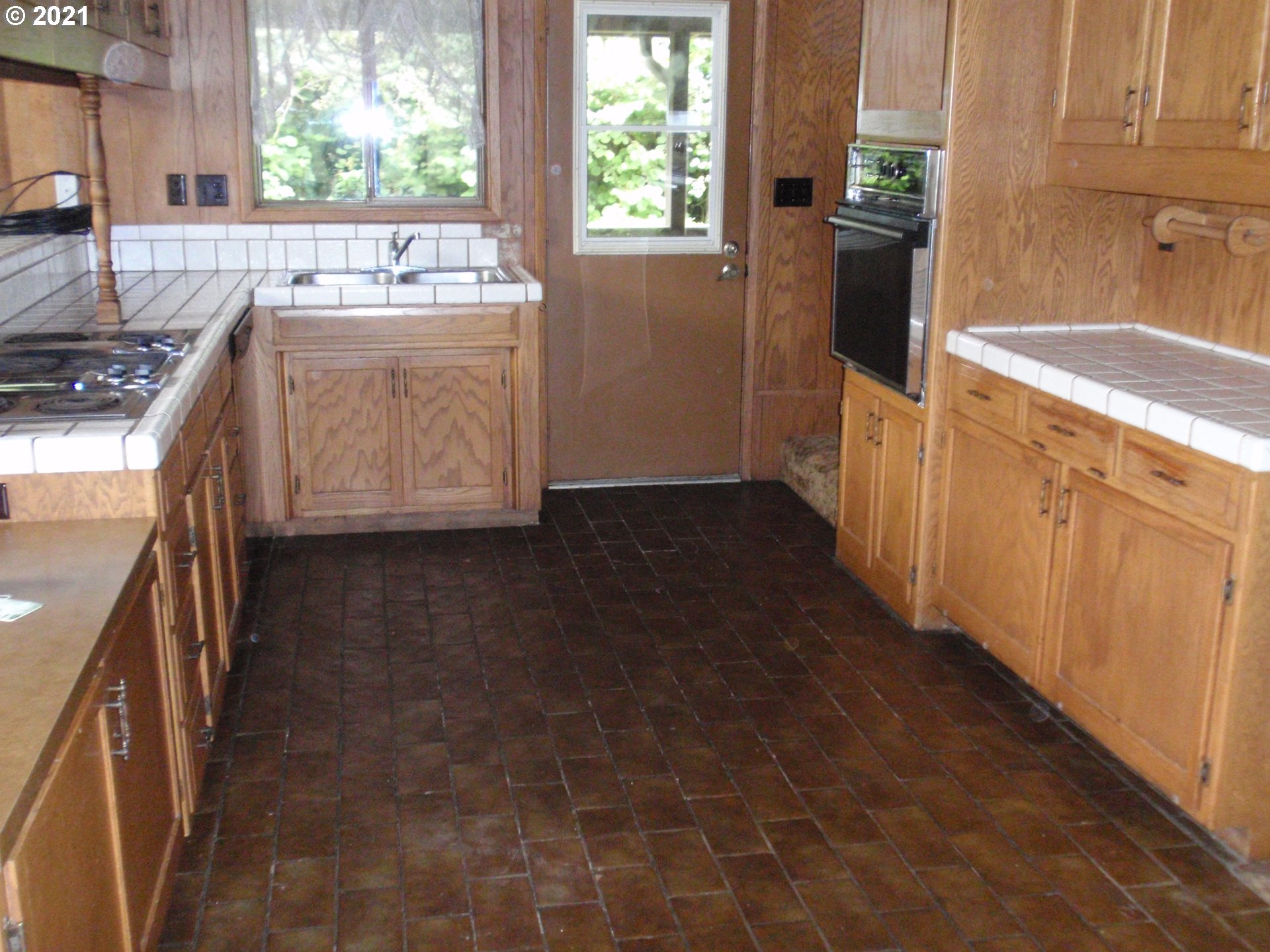 965 Marina Heights Road Brookings, OR 97415 - Photo 19 of 20