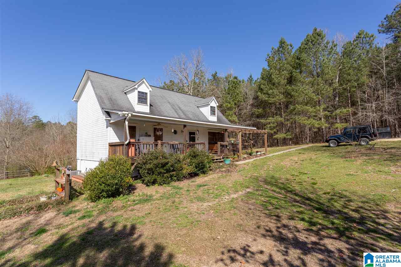 108 Deer Run Oneonta, AL 35121 - Photo 2 of 20