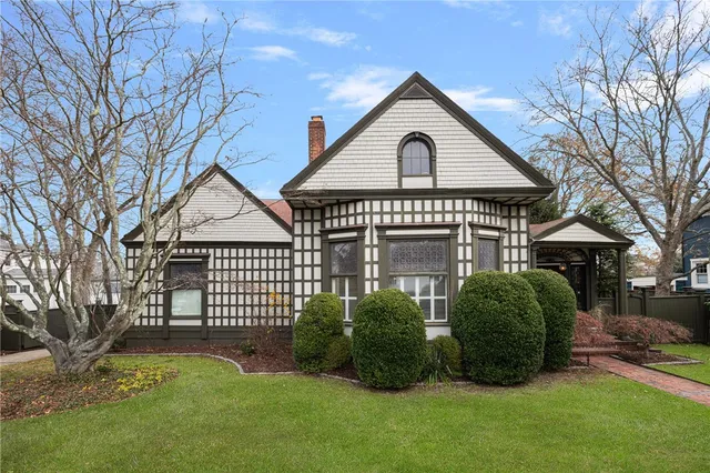 $25,000 | 4 Hunter Avenue, Newport, RI 02840