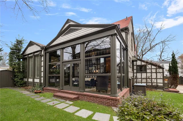 $25,000 | 4 Hunter Avenue, Newport, RI 02840