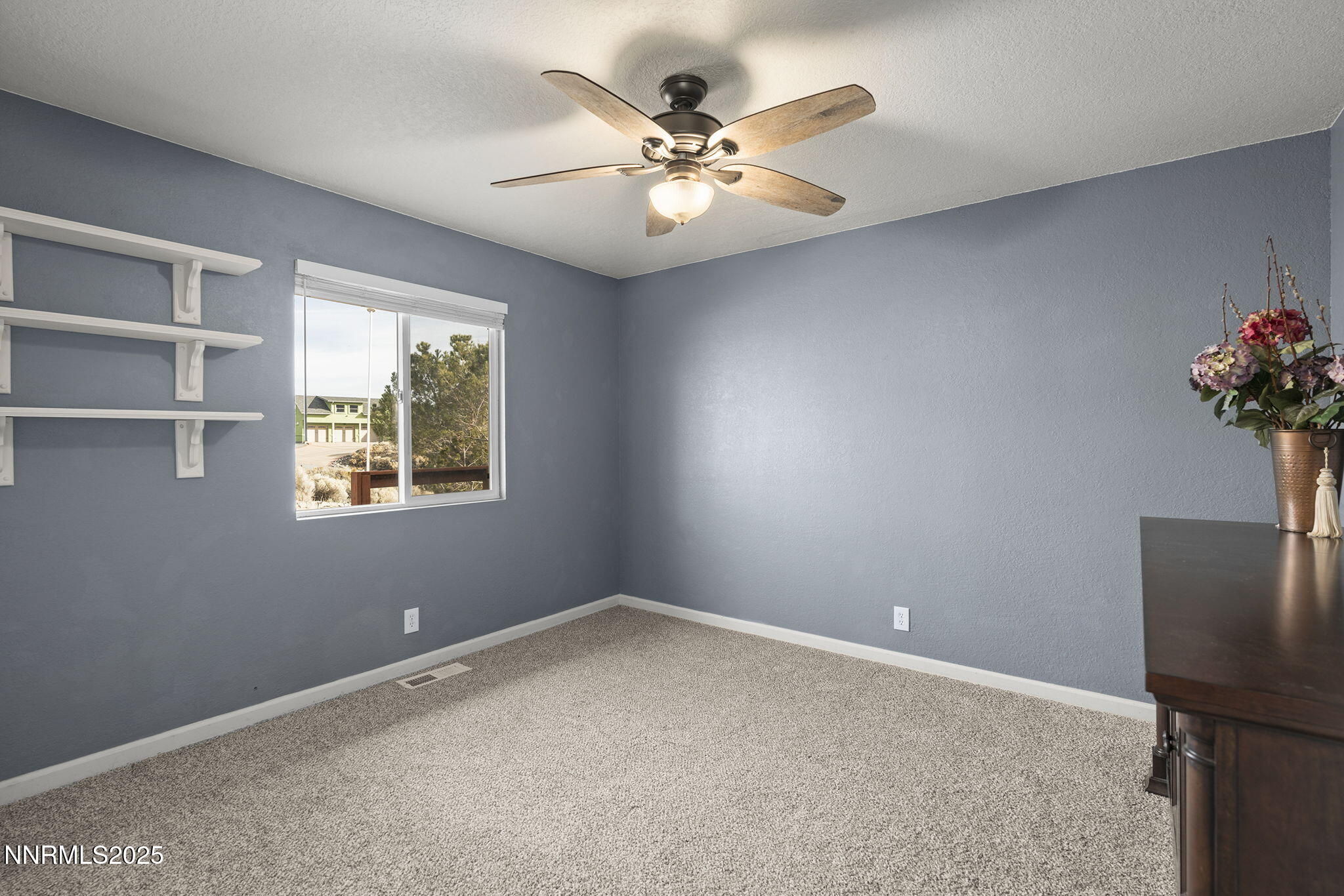 10455 San Fernando Road Reno, NV 89508 - Photo 17 of 36 16-web-or-mls-_DSC9928